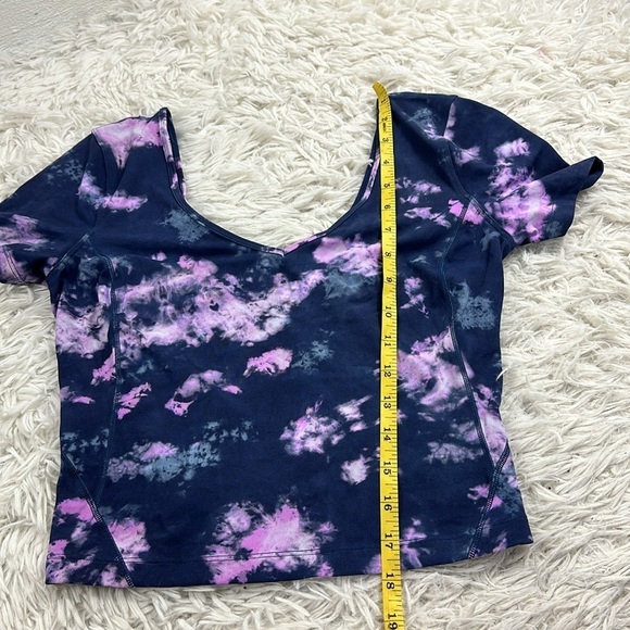 Lululemon Align T-Shirt Circulate Tie Dye Mineral Blue Multi - Picture 3 of 5